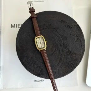 রোমান রেকট্যাংগুলার ক্লাসিক ওয়াচ